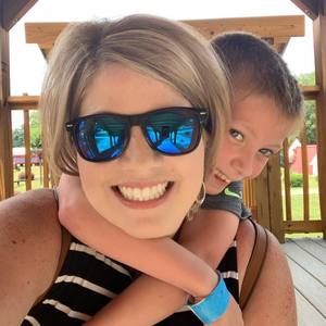 Meet your Posher, Ashlee